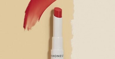 Bálsamo labial Honest Beauty tintado, melón de verano, vegano